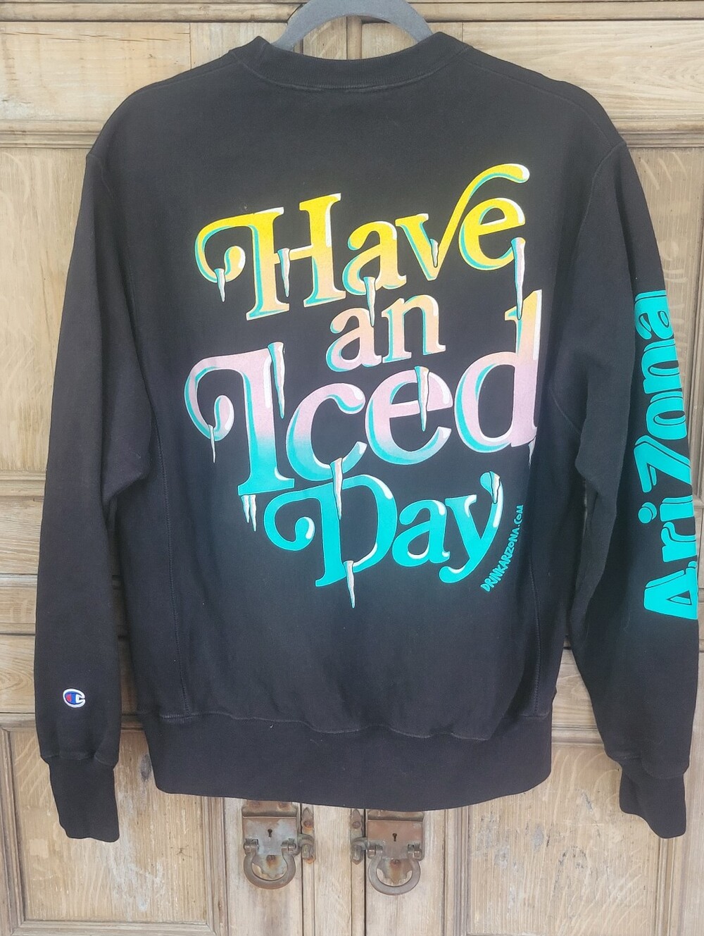 AriZona Iced Tea x Champion "Have an Iced Day" Black Graphic Crewneck Medium